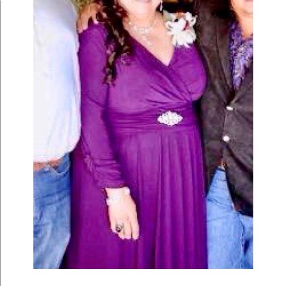 Dress - Picture 6 of 6